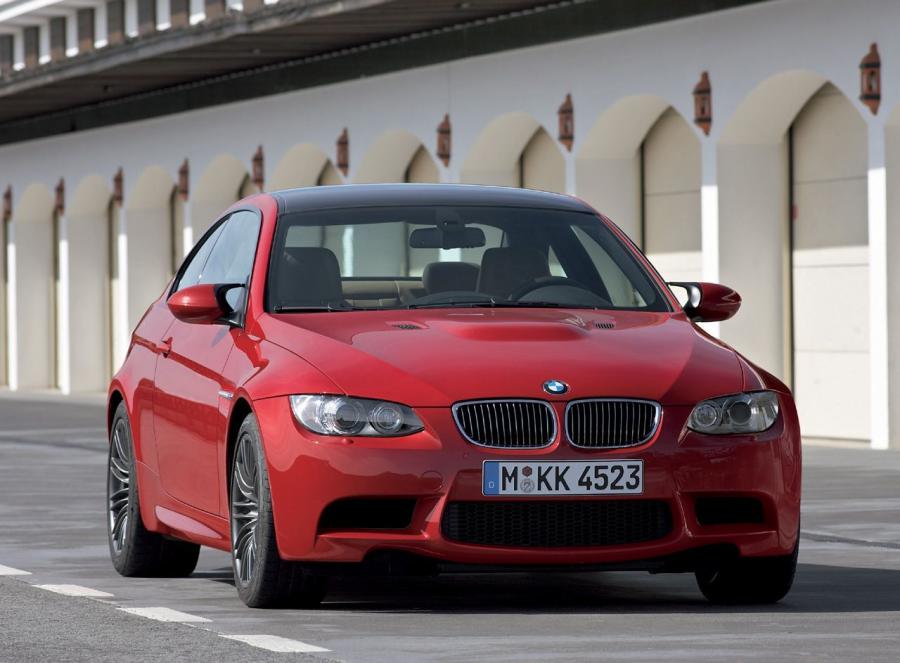  BMW M3 2008 года  (фото 146 из 219)